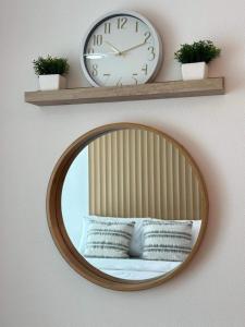 Aesthetic Studio Unit in Abreeza T2 with Paid Parking