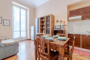 Elegant Stay in Turin s Quadrilatero