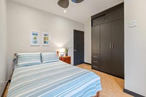 Suite 2 Howler - Beach & Pool Condo with 2 BR