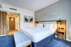 Superior Room with River view room in Radisson Blu Hotel Durham