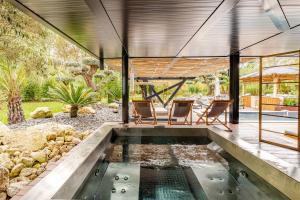 Villas Villa PAPAGAYO, piscine chauffee, jacuzzi & sauna : photos des chambres