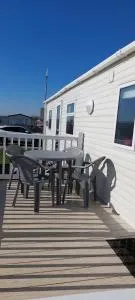 Grouse 54 - Home from Home, Free WiFi, Bed Linen and Towels Included - California Cliffs - Scratby