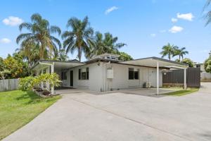 Small Groups and Families Stylish 3Beds near mall