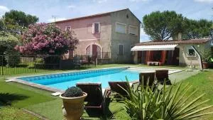 Mas de l'OLIVE piscine plancha 4 chambres Provence - Rognonas