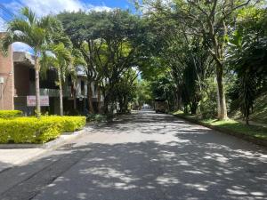 Laureles la castellana habitación 2