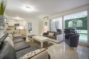 Plaisant 2 Pieces TERRASSE, Clémenceau A1B263