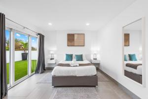 Unique Retreat - Unit E: Rustic 3rd-Floor Hideaway