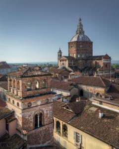 Italian Experience- Lory House