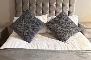 Oak Suite - 2 Bed - Sleeps 4 - Central Blackpool