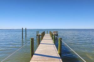 Grey Heron - Pet friendly, waterfront home with boat dock!