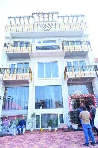 Hotel Arcadia Awadh - Basti