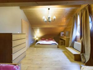 Chalets Chalet La Perle Blanche - Spa, Baby-foot, Terrasse : photos des chambres
