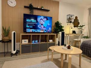 Modern living in a Metro