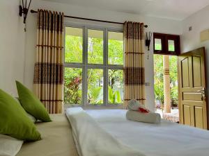 Dhangethi Retreat