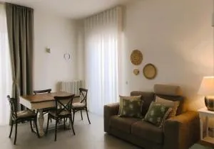 Palazzo Fragasso Appartamento Taisia - 诺伊卡塔罗