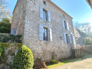 Maisons d'hotes La maison de Pierre, studio a 20 min du Puy du Fou : photos des chambres