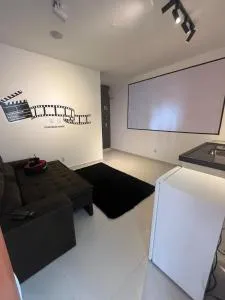 Cinema · Luz, Câmera, Flat Temático Cinema C/ar - Capinha