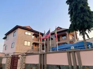 D'Rest Hotel - Oyibi