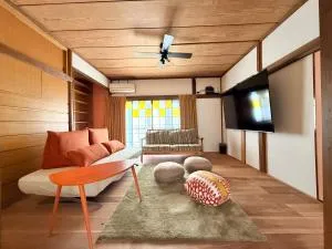 Vintage House Cortile of Sunflower - Shiroi