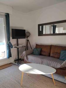 Studio cosy DE GAULE