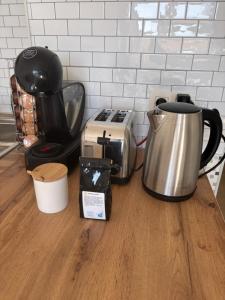 Bright studio close to everything!