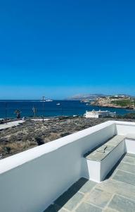 Iosub Houses & Studios - Amazing View Studio in Koumbara