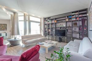 Vatican Exclusive Penthouse w Terrace and Parking