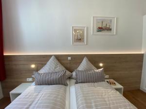 Hiltje in der Villa Neptun