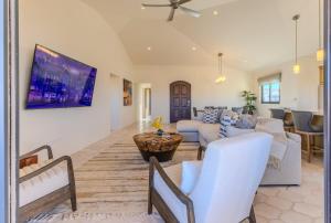 Luxury villa with privacy and breathtaking views