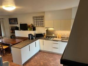 Ferienhaus In Carlotte Mit Eigenem Garten