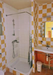 Appartements Pousterle de Sabran - Piscine & Hammam : Appartement 1 Chambre