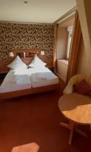 Friedchens Gasthof an der Möhne - 阿恩斯贝格