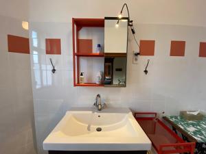 Großzügige Gutshaus-Wohnung nahe Saale und Elbe