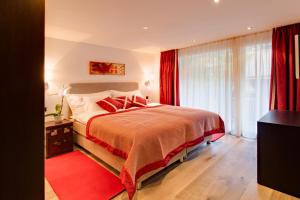 Alex Lodge Private Luxury Apartments