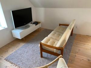 Beautiful Home In Ørsted W