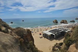 Quarteira-Your Seaside Getaway