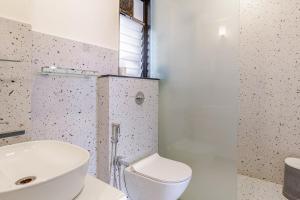 Olive Door 1 BHK Suite Near Candolim beach