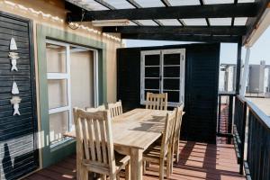 Coastal Charm Hideaway Self-catering Holiday Home