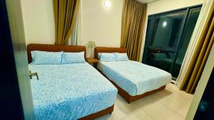 Comfortable 2BR 5 Queen Beds, Netflix & Free Parking