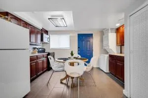 Brighton Retreat - Walk to Metro - Kent