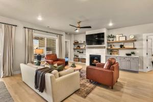 Relax Play Mineral Hot Tub, Arcade, Fire Pit Fun - 4hvězdičkové hotely ve městě Meridian