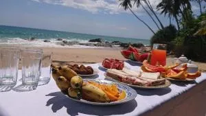 Sun & Sea 365 - Randombe