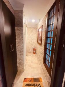 Retro, two bedroom and livingroom on Main Street