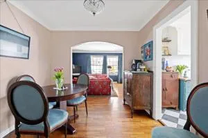 Bright & Cozy 2BR | Near Downtown, MSU & Hospitals - Roundup