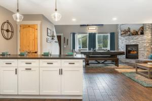 Penthouse Pool Table 7min To Beaver Creek