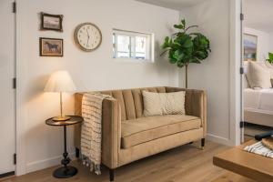 The Wild Rose Gatehouse