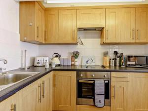 Beach Holiday Pendine