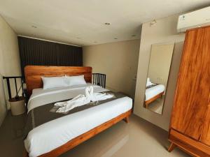 NEW Cozy mezzanine loft in Pererenan