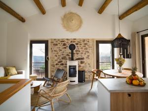 Maisons de vacances MAS CANERS - Eco-Chic Lodges, Nature Spa & Biological Pool : photos des chambres