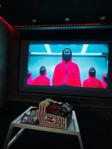 Cinema room 3 min de Beaune